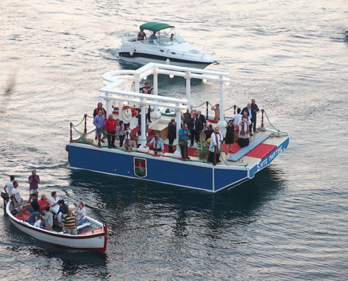 Processione per mare del patrono San Vito